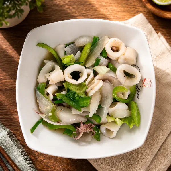 Basil Calamari